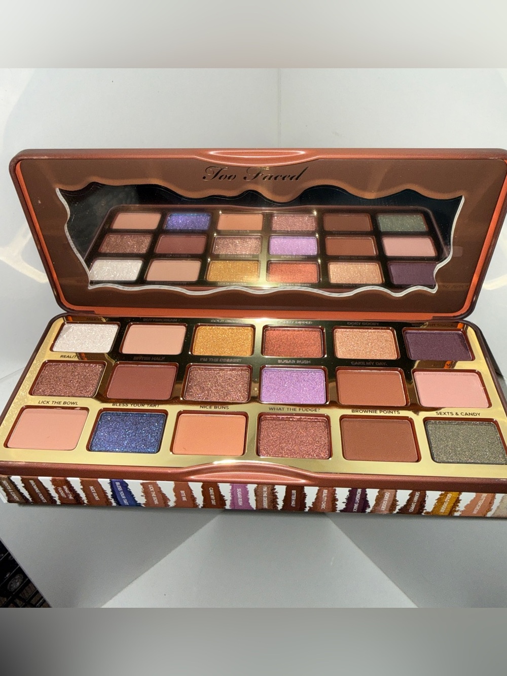 Too Faced NIB “Better Than Chocolate” Eyeshadow Palette - Picture 2 of 4